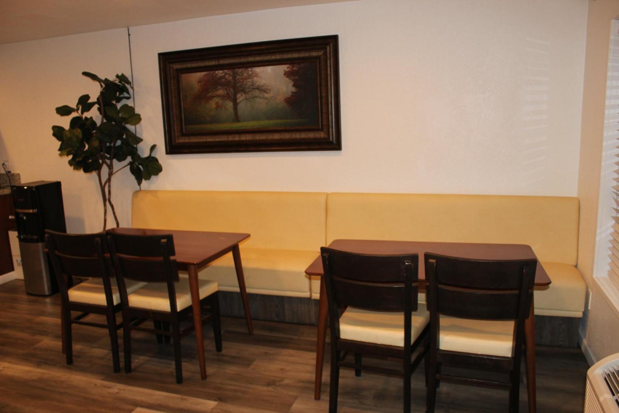 Cedarwood Inn Of Ашленд Экстерьер фото